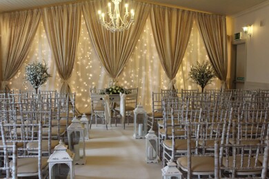 Lanterns-Darver-Castle