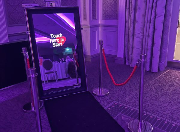 Selfie Mirror – Magic Mirror