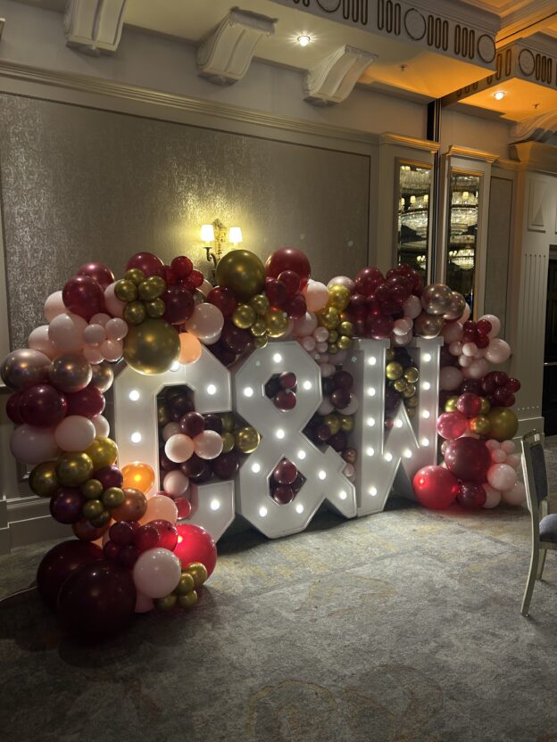 Autumn wedding trends with romantic wedding décor
